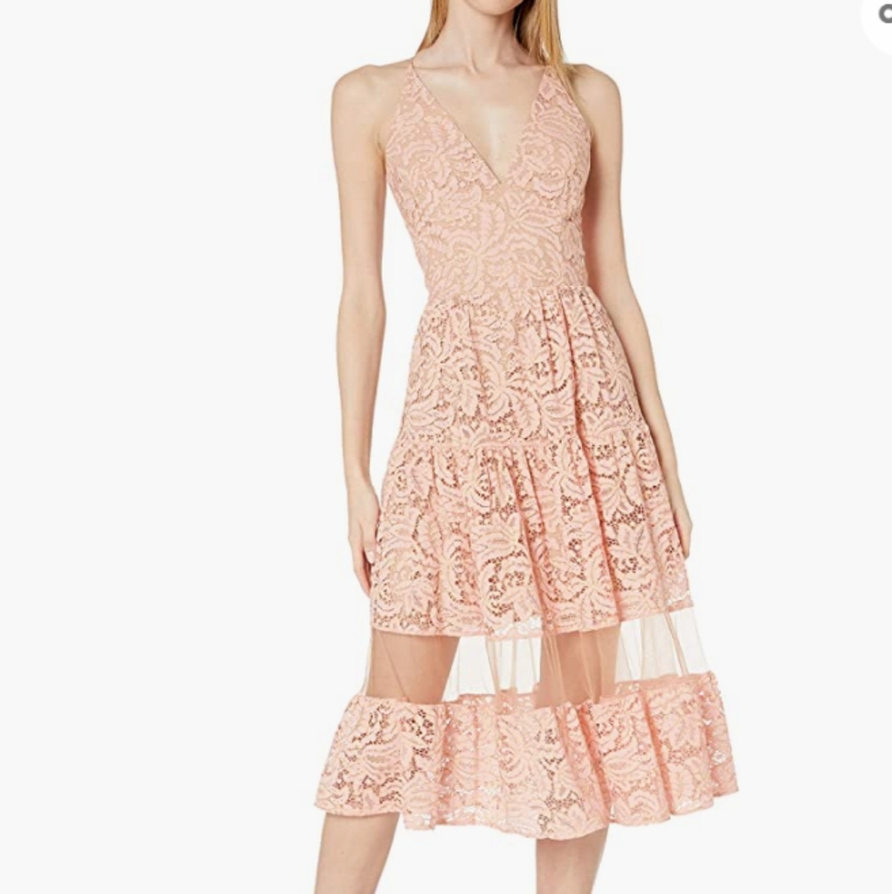 Dress the population plunging lace maxi dress in peach
